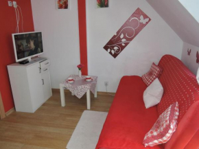 Comfortable studio close to the sea